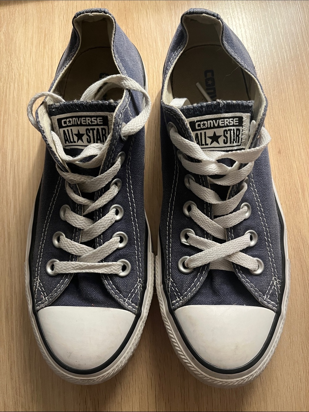 Converse Chuck Taylor All Star Low Top Blue Sneakers Women’s 7.5 Men’s 5.5